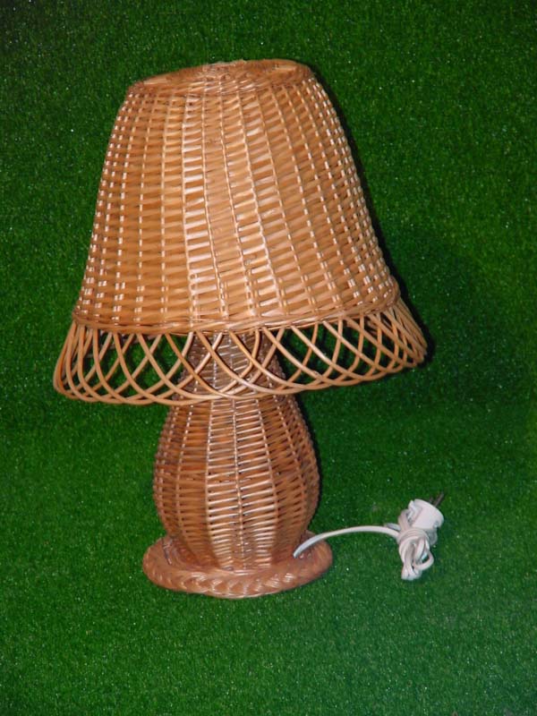 Lampka wiklinowa